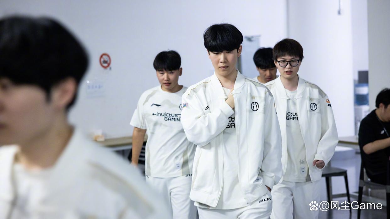 九游-包含太狠了!TheShy在切尔西比赛中逆转瓦伦西亚造点机会备战英超,马赛状态回暖备战葡超的词条-九游